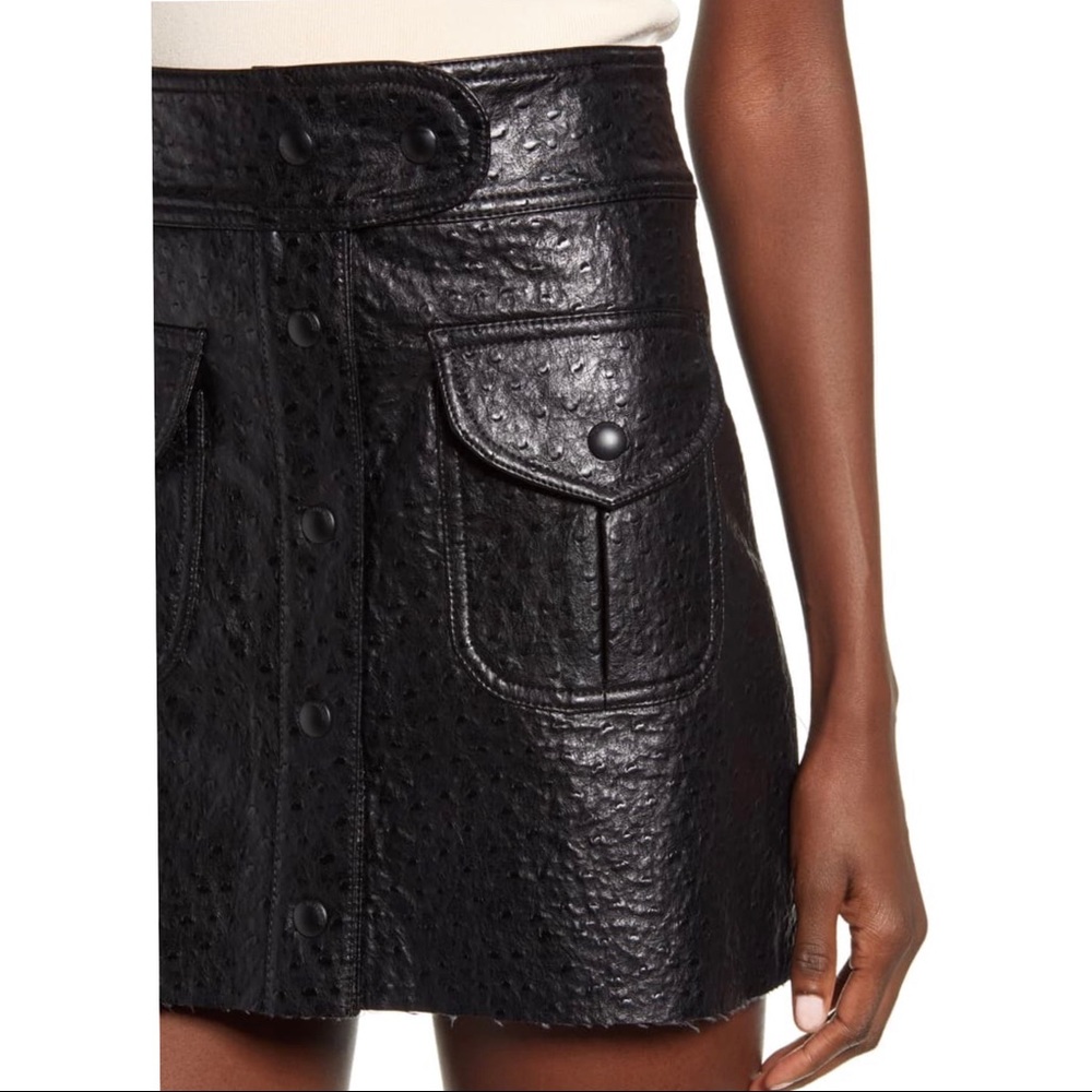 Blank NYC faux leather mini skirt size 26 NWT